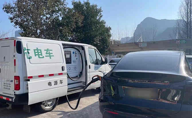 秦州区汽车搭电